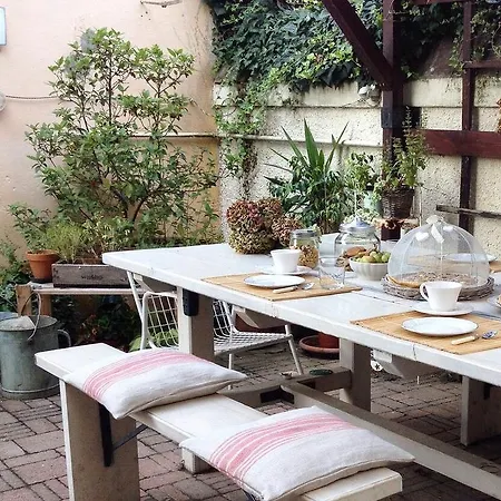 Alojamento de Acomodação e Pequeno-almoço La Magnolia
